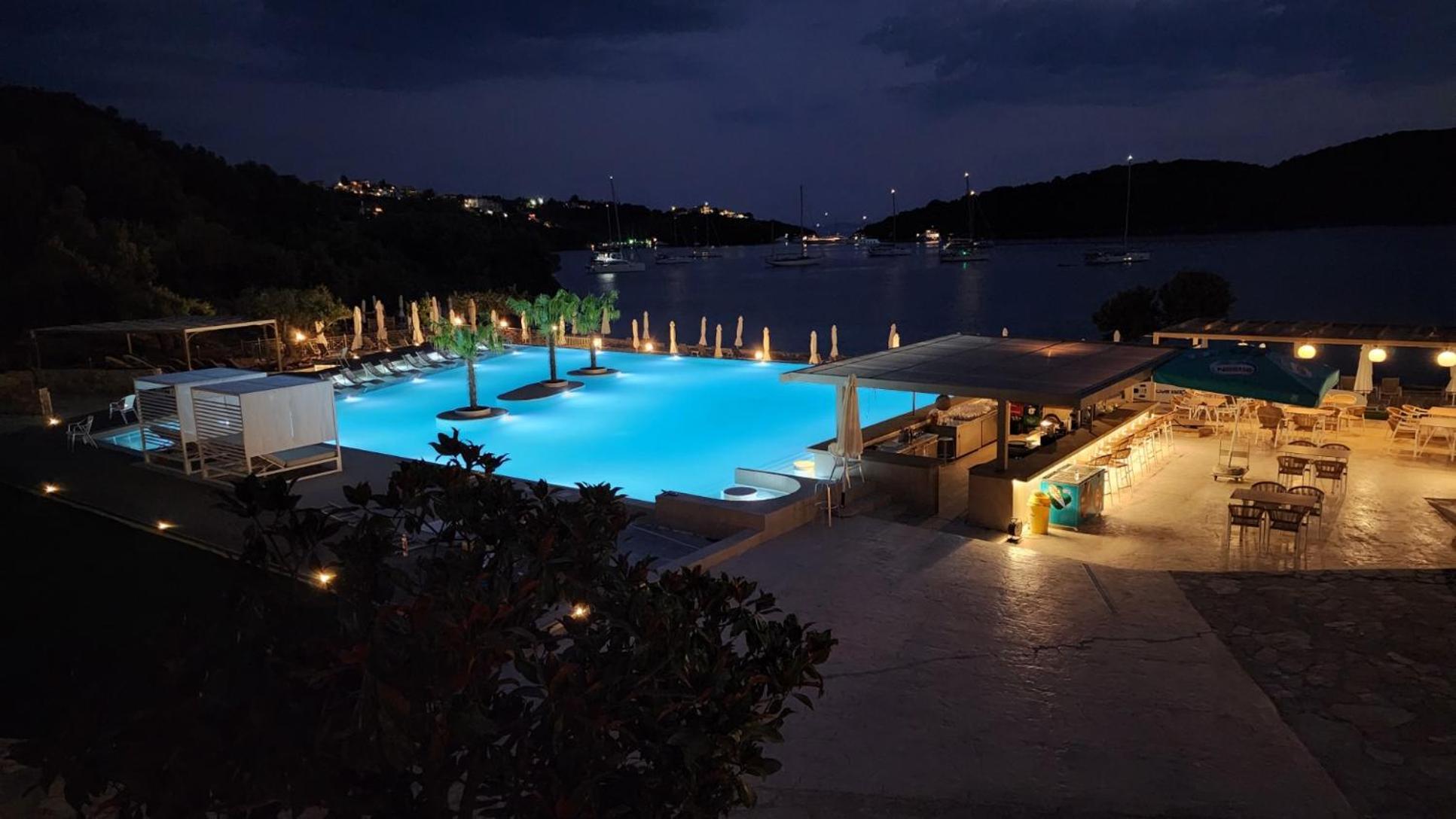 Sivota Gold Aparthotel Exterior photo