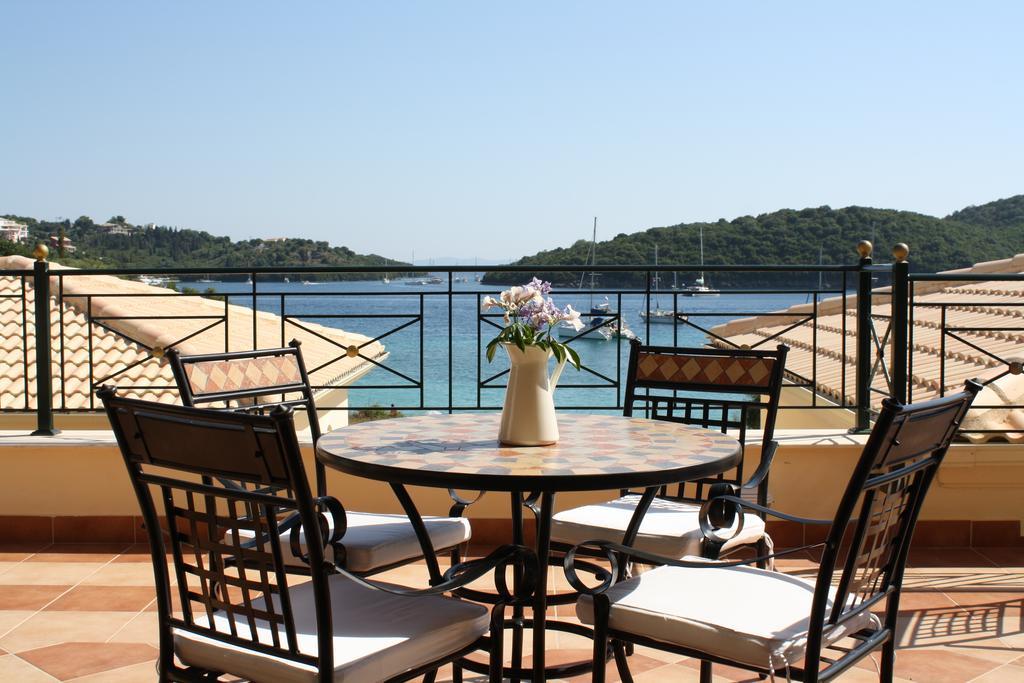 Sivota Gold Aparthotel Exterior photo